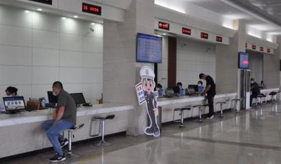 义乌车牌号识别与广告设计的融合之道